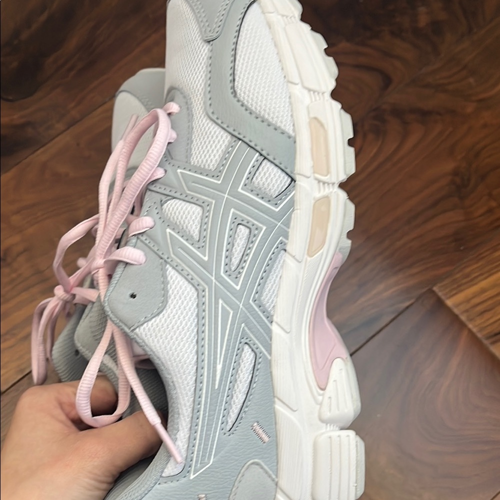 Never Worn ASICS EZFOAM Gray and Pink Athletic Shoes - Picture 3 of 4
